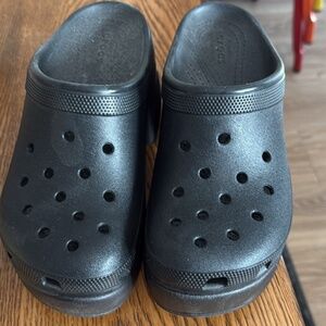 Platform Crocs